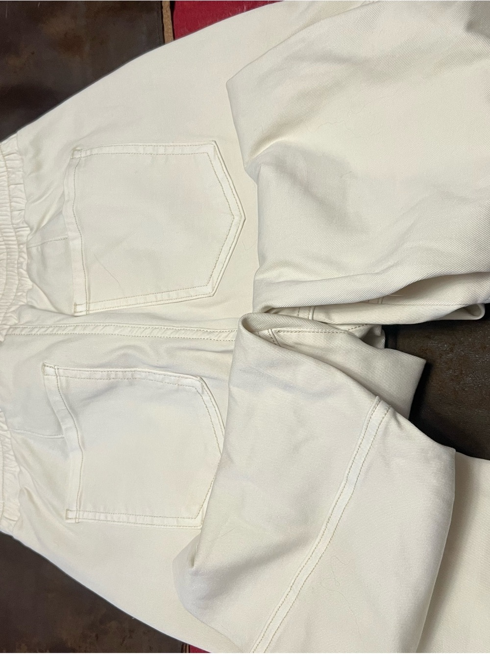 SPANX White Casual Pants with Red Brand Tag